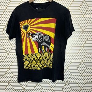 Distressed 2 Monkeys African Elephant T-shirt Unisex Large Sun Mandala Grunge
